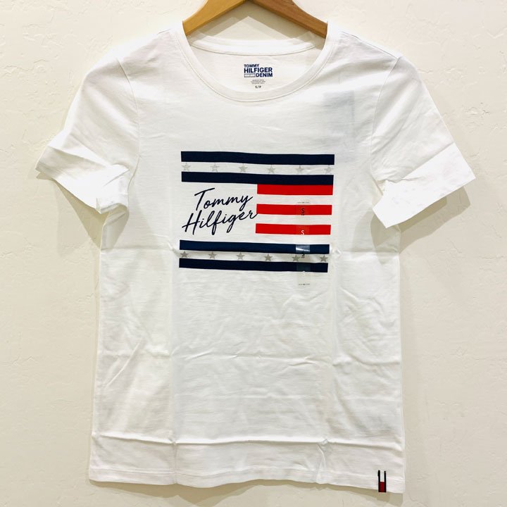 Tommy Hilfiger Essential Flag Logo T-Shirt -  White, Size M
