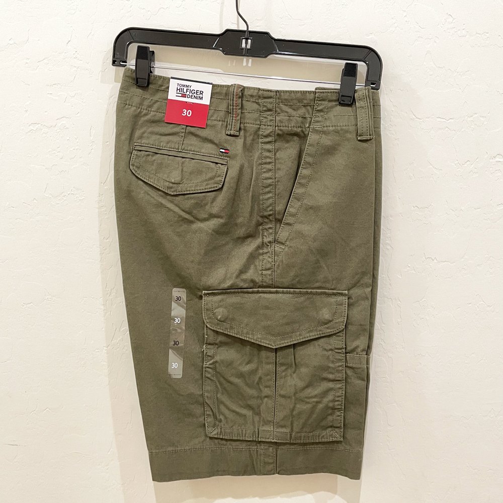 Quần Tommy Hilfiger Essential Solid Cargo Short - Olive, size 30