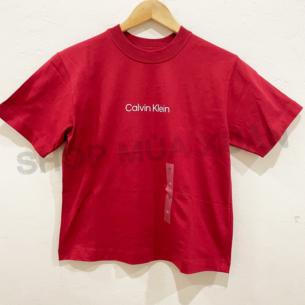 Áo Calvin Klein Relaxed Fit Standard Logo Crewneck T-Shirt - Red, Size S