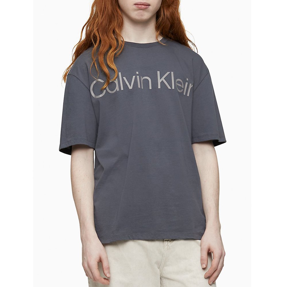 Áo Calvin Klein Relaxed Fit Standard Logo T-Shirt - Dark Grey, Size M