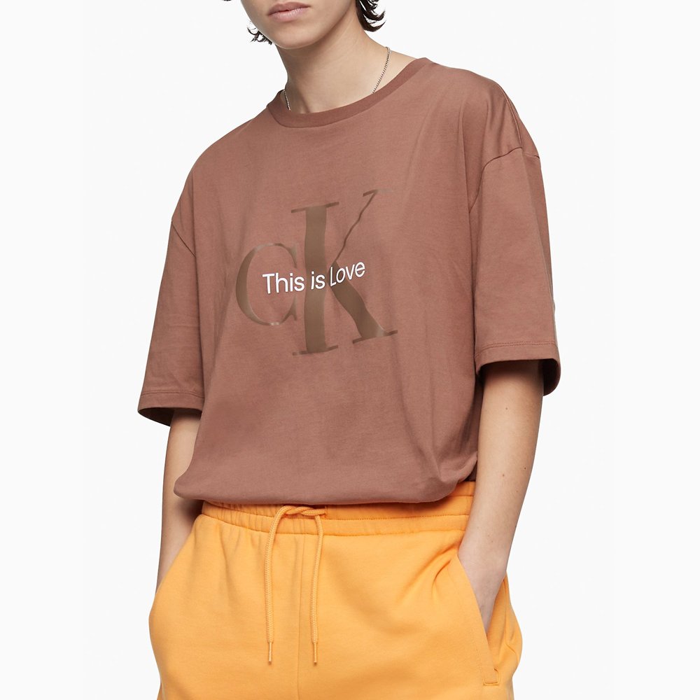 Áo Calvin Klein Pride Relaxed Fit Monogram Logo Crewneck T-Shirt - Aztec, Size M