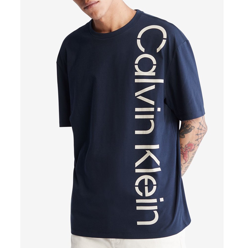 Áo Calvin Klein Khakis Relaxed Fit Stencil Logo Crewneck T-Shirt - Navy, Size XS